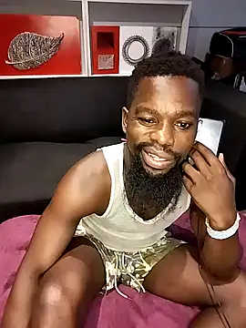 Snapshot of Chocolate_factory_man chatting on February 9, 6:16 pm Chocolate factory man online show from February 9, 6:16 pm