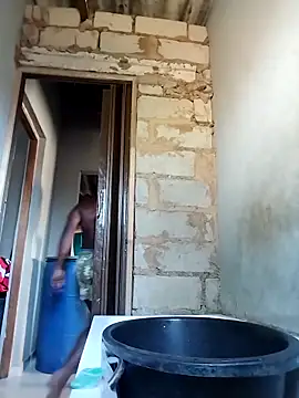 Snapshot of Chocolate_factory_man chatting on September 26, 1:04 pm Chocolate factory man online show from September 26, 1:04 pm