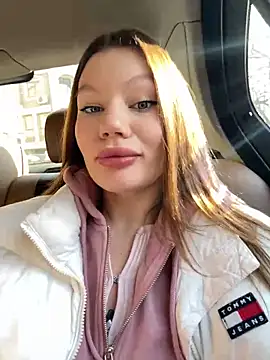 Snapshot of justmila chatting on January 8, 11:10 am justmila online show from January 8, 11:10 am