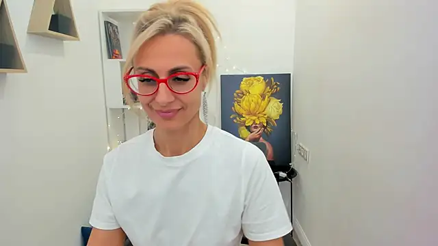 MuseOfStage online show from March 20, 2:32 pm