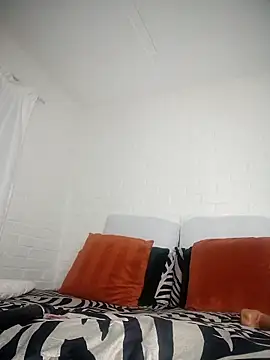 Shria107 online show from March 16, 10:14 pm