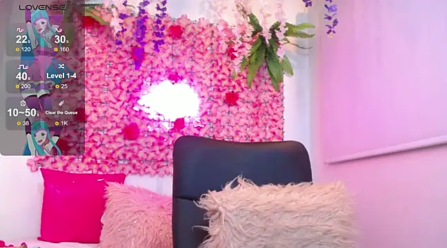 BLONDE SEXYHOT online show from March 5, 2:36 am