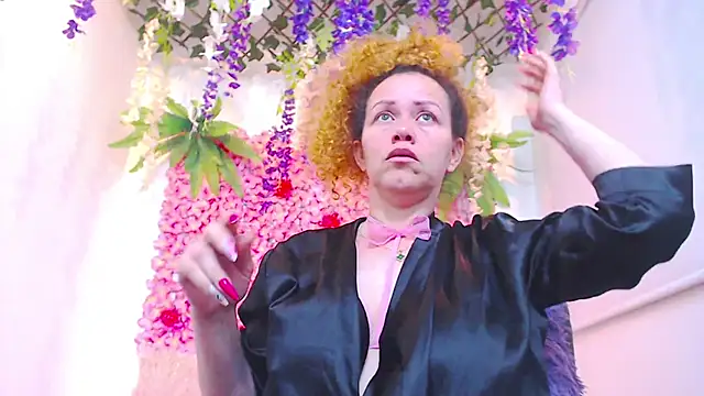 BLONDE SEXYHOT online show from November 28, 11:07 pm