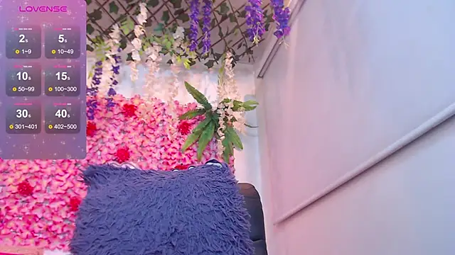 BLONDE SEXYHOT online show from February 13, 10:22 am