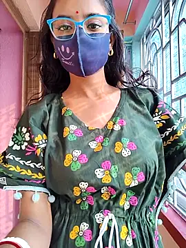 wild bong queen online show from November 21, 9:30 am