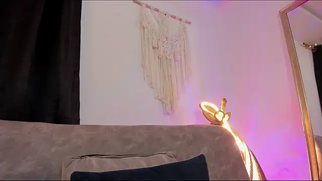 aaroncolombia online show from July 30, 10:03 am