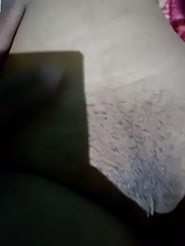 Snapshot of hotbaby_5 chatting on December 16, 6:32 am hotbaby 5 online show from December 16, 6:32 am