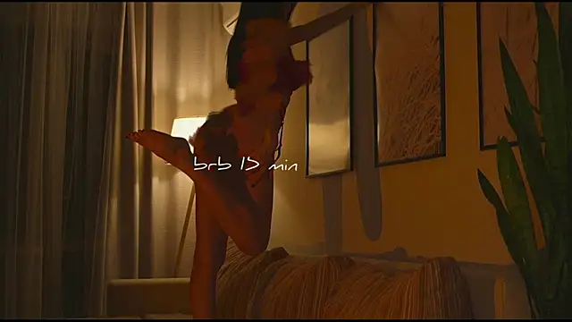 Snapshot of wowmolly chatting on November 28, 12:52 pm wowmolly online show from November 28, 12:52 pm