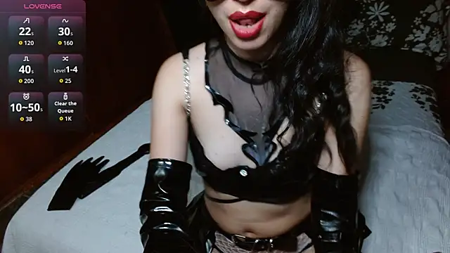 Persefonefire online show from November 12, 9:58 pm