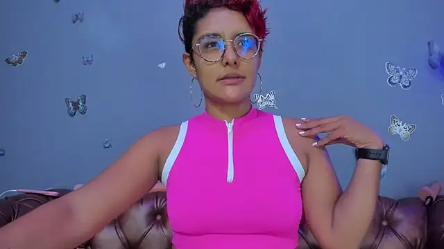 Snapshot of Kaira_mosse chatting on May 6, 10:53 am Kaira mosse online show from May 6, 10:53 am