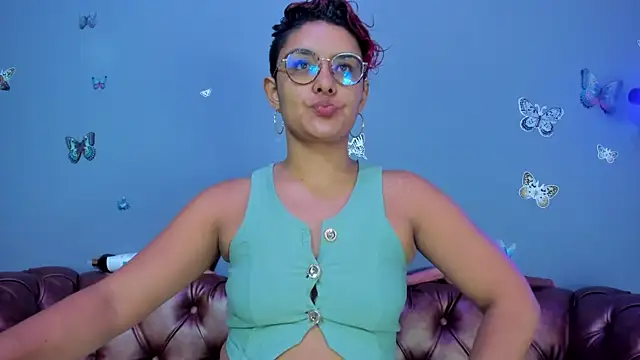 Snapshot of Kaira_mosse chatting on June 13, 11:41 am Kaira mosse online show from June 13, 11:41 am