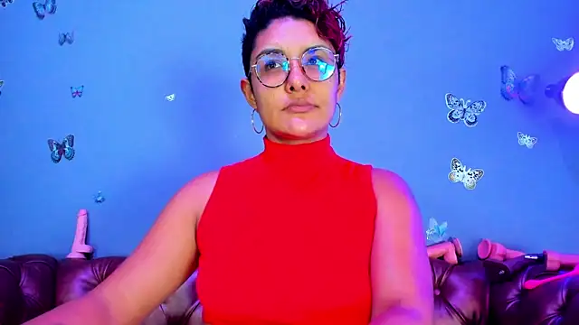 Snapshot of Kaira_mosse chatting on July 3, 11:49 am Kaira mosse online show from July 3, 11:49 am