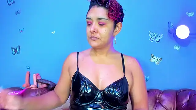 Snapshot of Kaira_mosse chatting on July 7, 11:47 am Kaira mosse online show from July 7, 11:47 am
