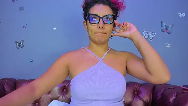 Snapshot of Kaira_mosse chatting on July 28, 11:39 am Kaira mosse online show from July 28, 11:39 am