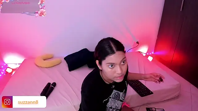 AnneteLynch online show from March 14, 10:04 pm