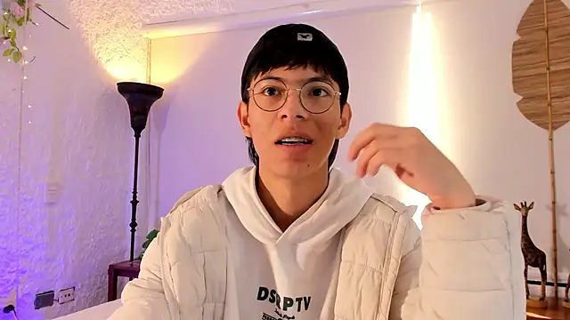 alexandersawyer online show from January 7, 12:20 pm