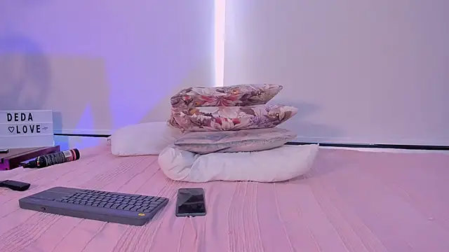 alexandersawyer online show from March 21, 3:13 pm