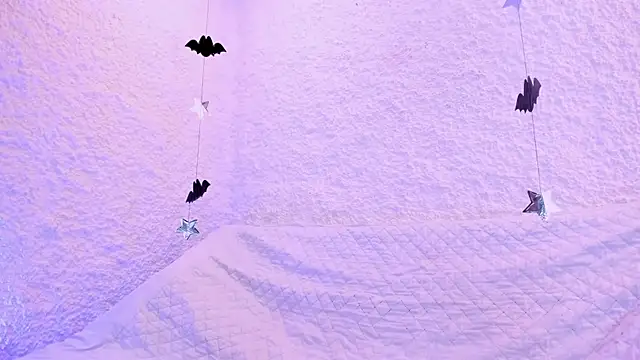 alexandersawyer online show from October 28, 1:58 pm