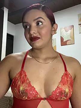 Snapshot of Melanyprada chatting on October 14, 3:51 am Melanyprada online show from October 14, 3:51 am