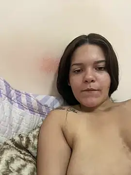 Snapshot of BranquinhaRj177 chatting on November 24, 6:35 am BranquinhaRj177 online show from November 24, 6:35 am