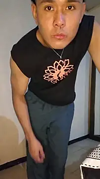 Snapshot of Brencuz chatting on December 17, 5:46 am Brencuz online show from December 17, 5:46 am