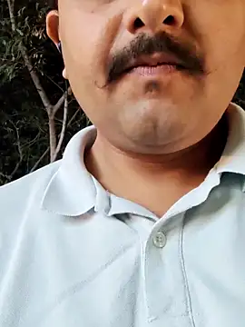 Snapshot of Akhil3290 chatting on February 16, 3:27 pm Akhil3290 online show from February 16, 3:27 pm