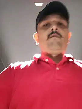 Snapshot of Akhil3290 chatting on March 10, 4:25 pm Akhil3290 online show from March 10, 4:25 pm