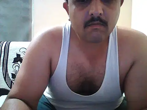 Akhil3290 online show from April 27, 3:32 pm