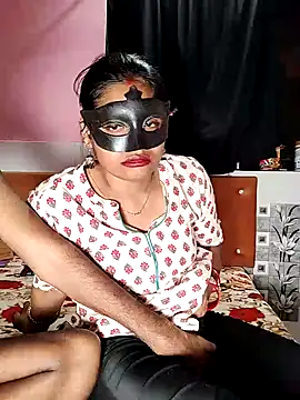 Shivani Mumbai85 online show from February 6, 4:36 pm