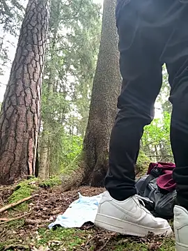 Snapshot of See_my_Boobs_ chatting on September 17, 11:45 am See my Boobs online show from September 17, 11:45 am