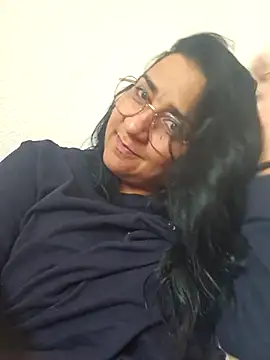 paulinaDiaz1 online show from May 6, 1:27 pm