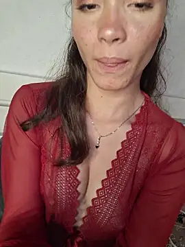 HelenHoltz online show from November 28, 12:57 am