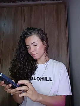 HelenHoltz online show from June 5, 3:51 pm