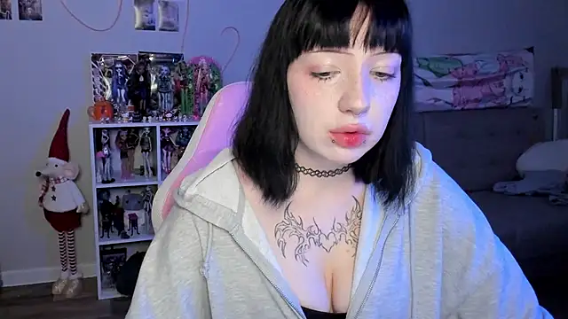 Snapshot of SweetieMollyy chatting on November 25, 10:26 am SweetieMollyy online show from November 25, 10:26 am