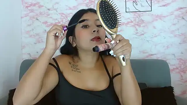 anahi  s online show from January 15, 8:34 pm