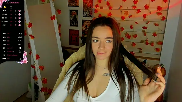 Snapshot of Bella_XO chatting on October 26, 7:58 am Bella XO online show from October 26, 7:58 am