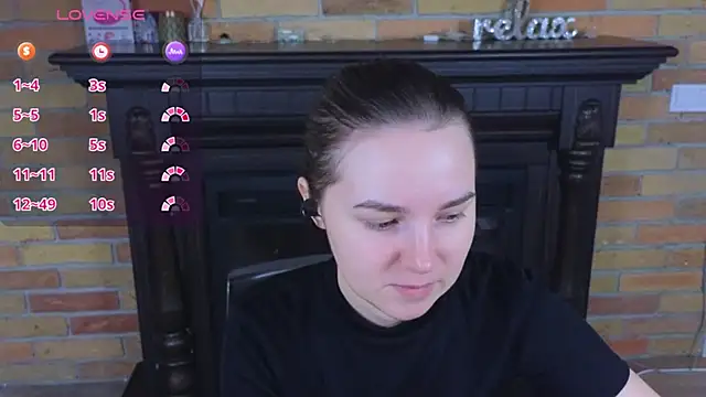 Snapshot of Ellie_Sunset chatting on August 3, 7:40 am Ellie Sunset online show from August 3, 7:40 am