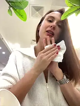 Snapshot of Dina_Tease chatting on December 2, 12:18 pm Dina Tease online show from December 2, 12:18 pm