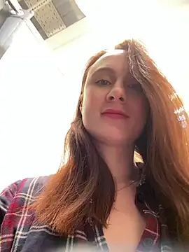 Snapshot of Dina_Tease chatting on March 10, 9:21 am Dina Tease online show from March 10, 9:21 am