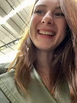 Snapshot of Dina_Tease chatting on October 8, 12:47 pm Dina Tease online show from October 8, 12:47 pm