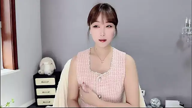 Snapshot of jingling666 chatting on October 17, 12:25 am jingling666 online show from October 17, 12:25 am