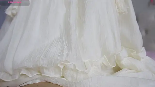 yumisunn online show from February 1, 11:47 pm