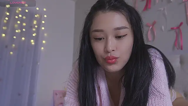 yumisunn online show from February 9, 12:25 am