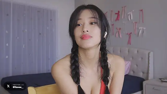 yumisunn online show from May 29, 2:20 am