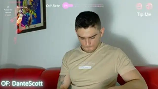 Snapshot of Sexy_Alejandro_ chatting on June 6, 11:59 am Sexy Alejandro online show from June 6, 11:59 am