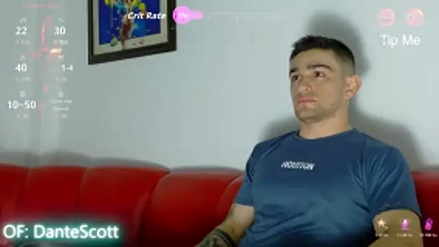 Snapshot of Sexy_Alejandro_ chatting on June 18, 9:47 am Sexy Alejandro online show from June 18, 9:47 am