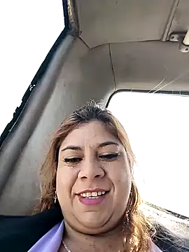 Laura-Hernandez online show from December 11, 3:58 pm