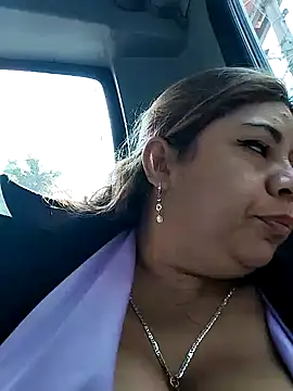 Laura-Hernandez online show from December 11, 7:46 pm
