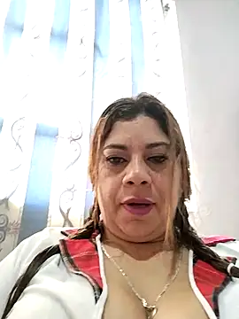 Laura-Hernandez online show from September 18, 3:25 pm