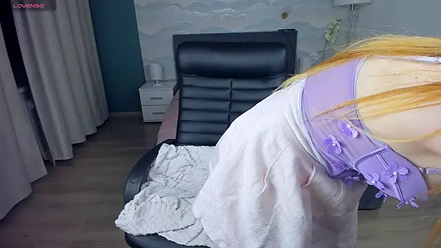 Melissa Nets online show from October 30, 4:25 am